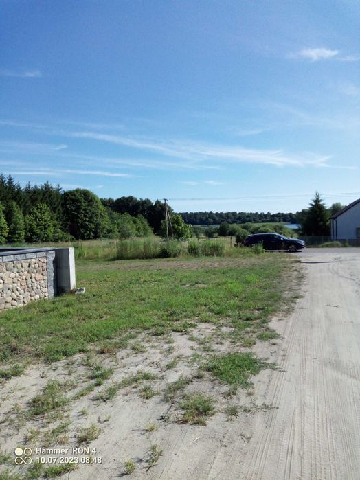 Nowy budynek nad jeziorem Szkotowskim