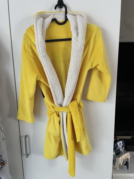 Szlafrok dziecięcy Pikachu - 140 cm