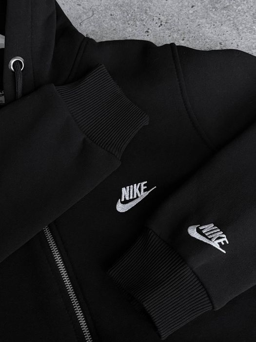 Спортивний костюм Nike на флісі
