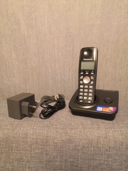 Радіотелефон Panasonic KX-TG7207UA