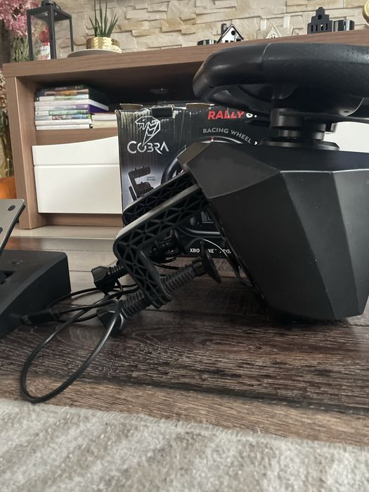 Kierownica do gier cobra gt900