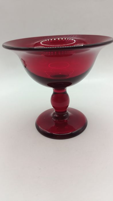 Rubinowe czerwona owocarka szkło artystyczne żardiniera