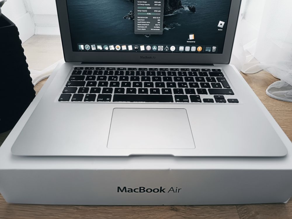MacBook Air i5/4/128