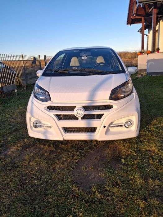 Casalini M14 Microcar auto bez prawa jazdy ( jak Aixam lieger )