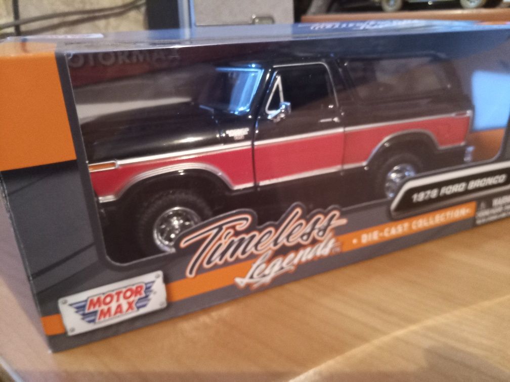 Модель от "MOTORMAX" Ford Bronco Ranger  масштаб 1/24