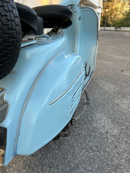 Vespa Super 150