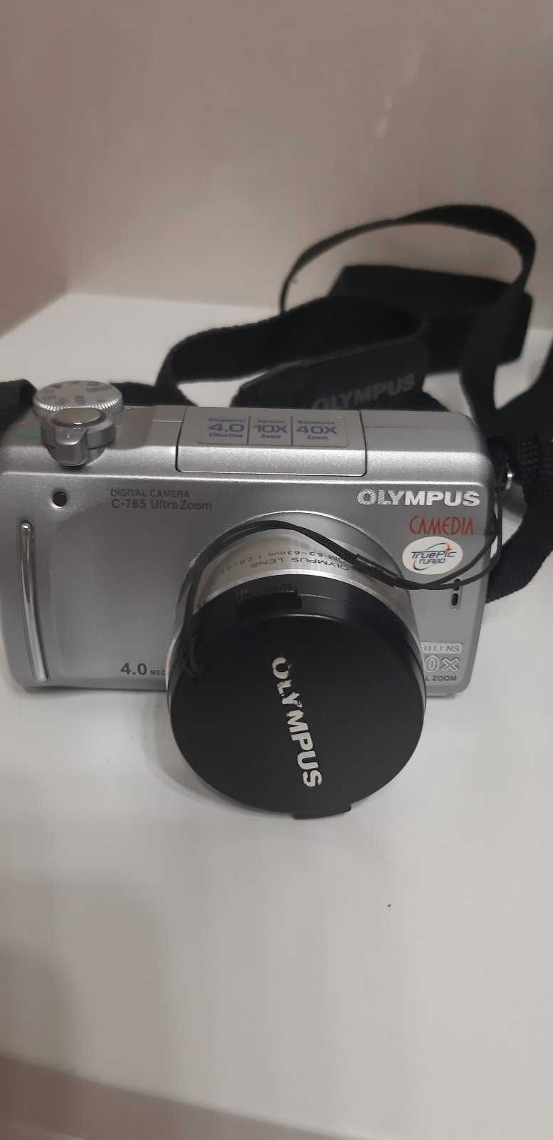 Фотоапарат Olympus CAMEDIA C-765