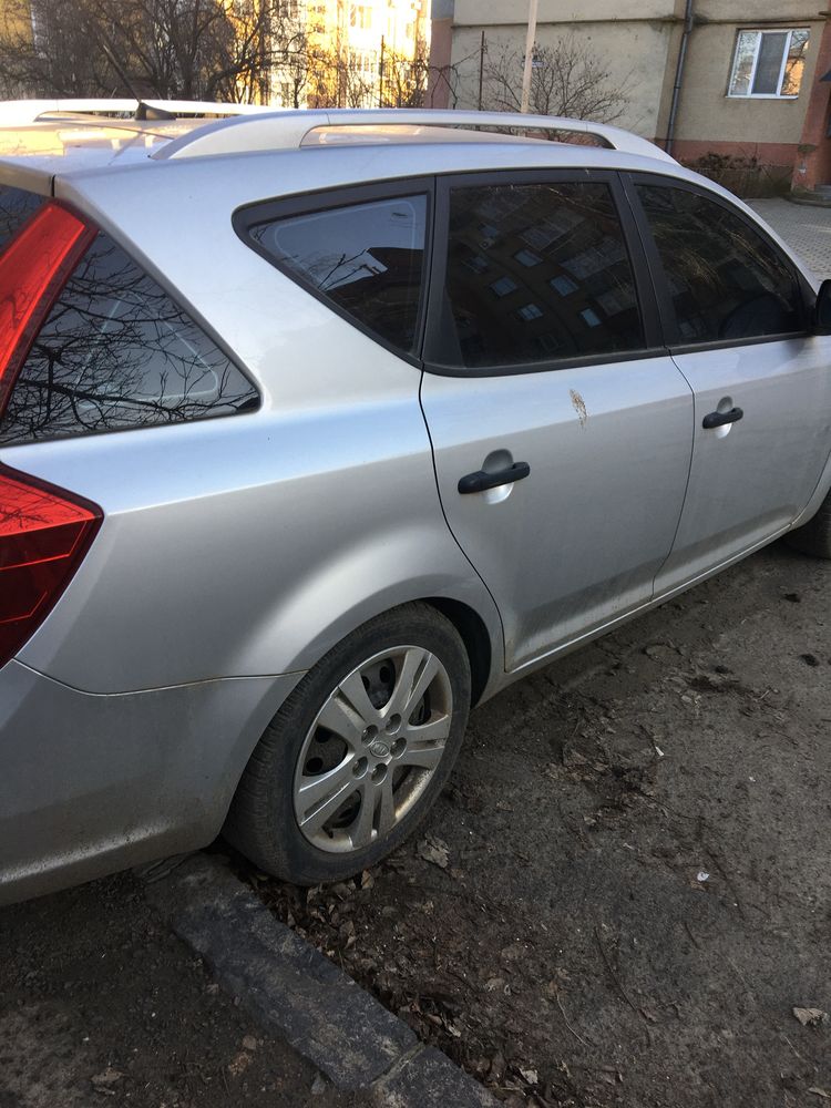 Продам кіа Ceed 2009p