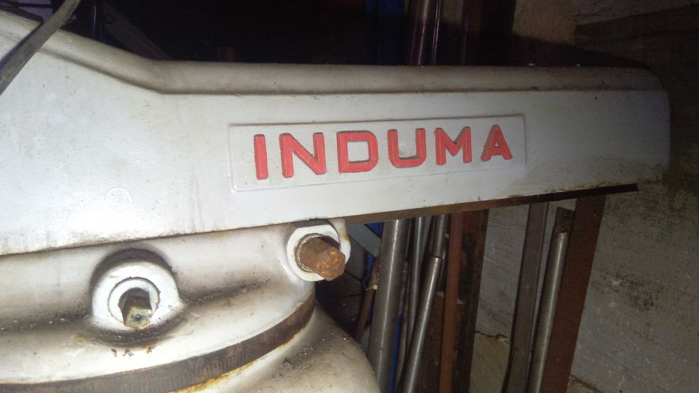 fresadora INDUMA