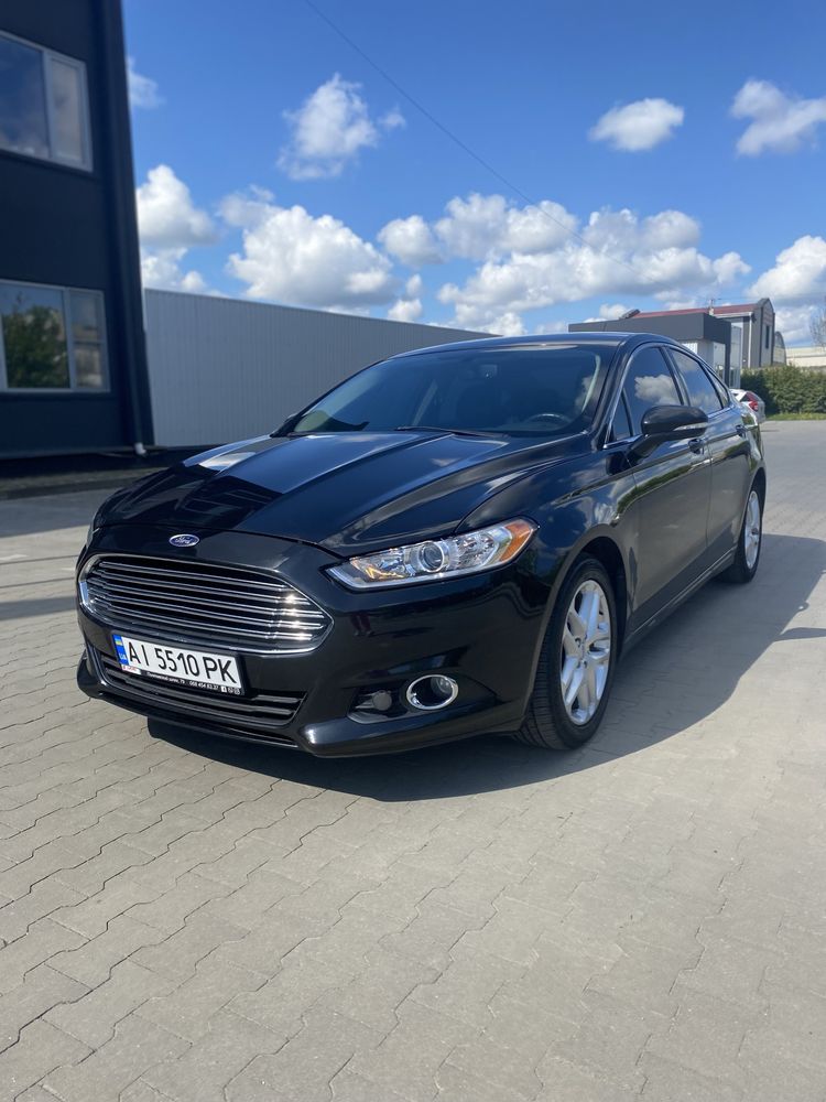 Ford fusion SE 2014