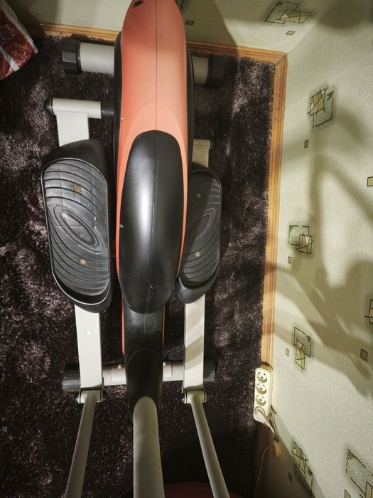 Тренажер Орбітрек