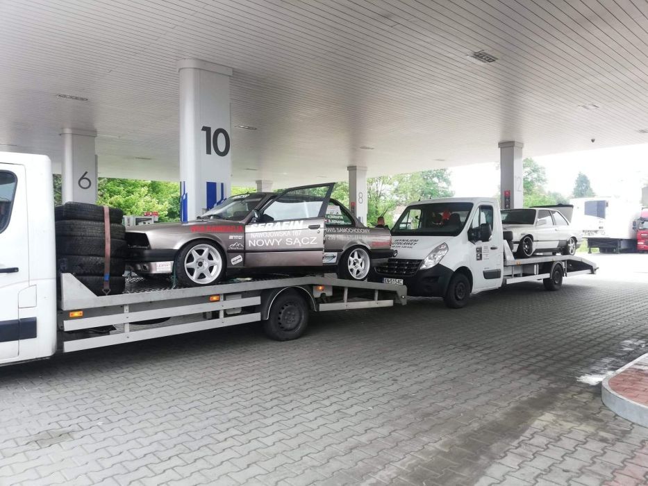 Wynajem AutoLaweta Pomoc drogowa 24/7 Nowy Sącz