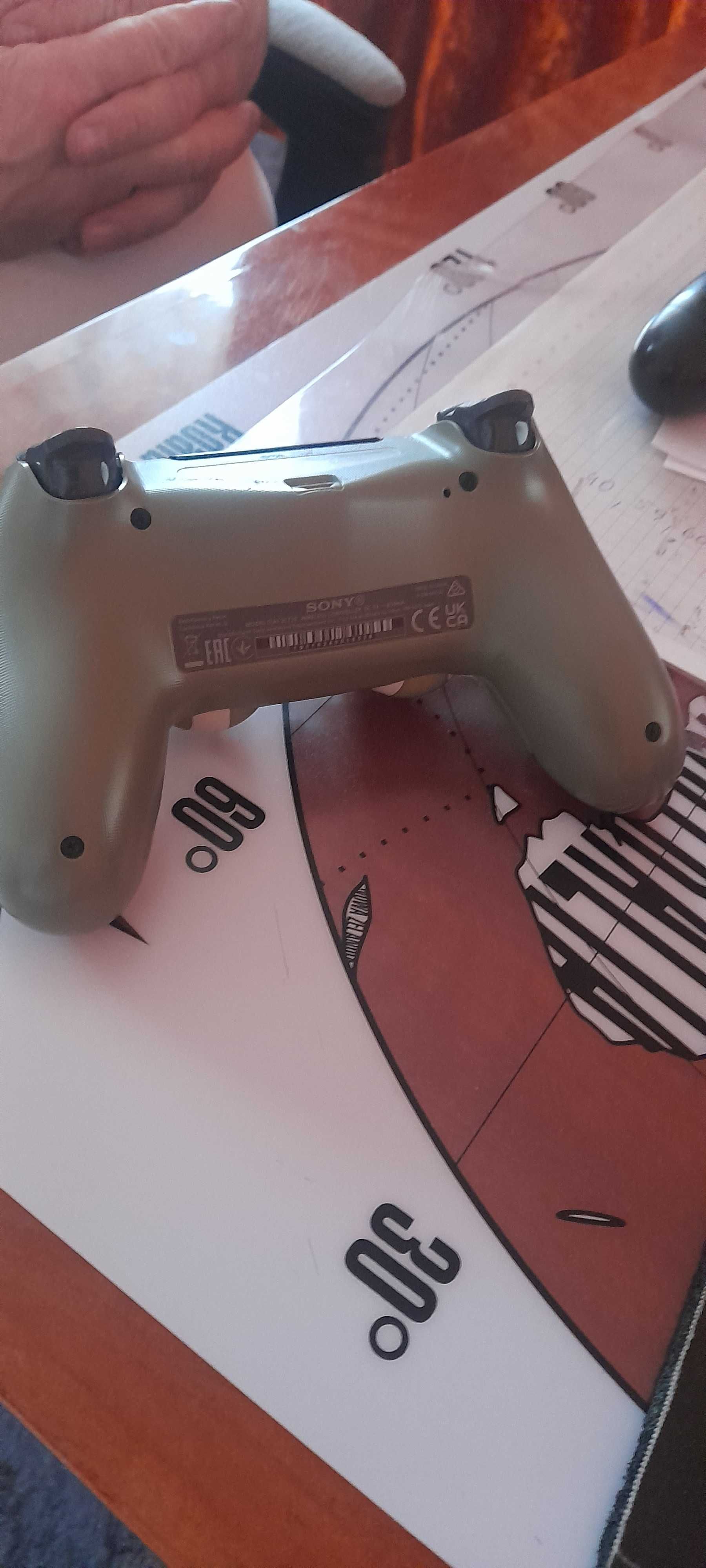 Pad playstation 4 kamuflaż wojskowy
