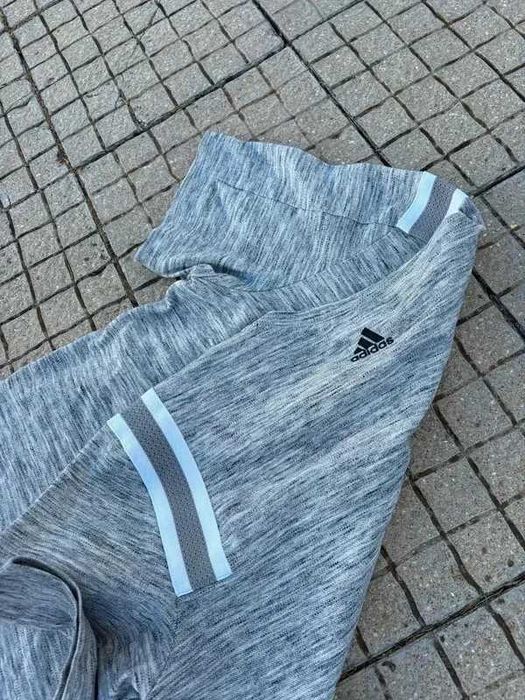 T-shirt Adidas Masculina | Tamanho L |