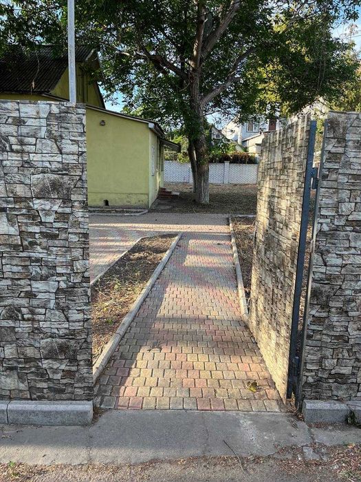 Продам ділянку 10 соток на 13 Фонтана.