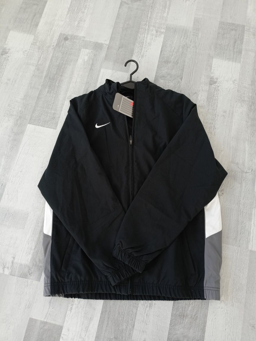 Kurtka sportowa Nike