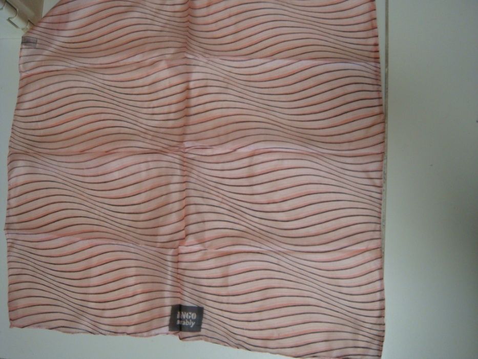 Шелковый розовый в полоску платок MANGO