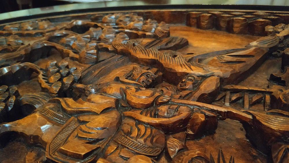 Mesa de Centro Vintage - Trabalhada à mão: Motivos Japão