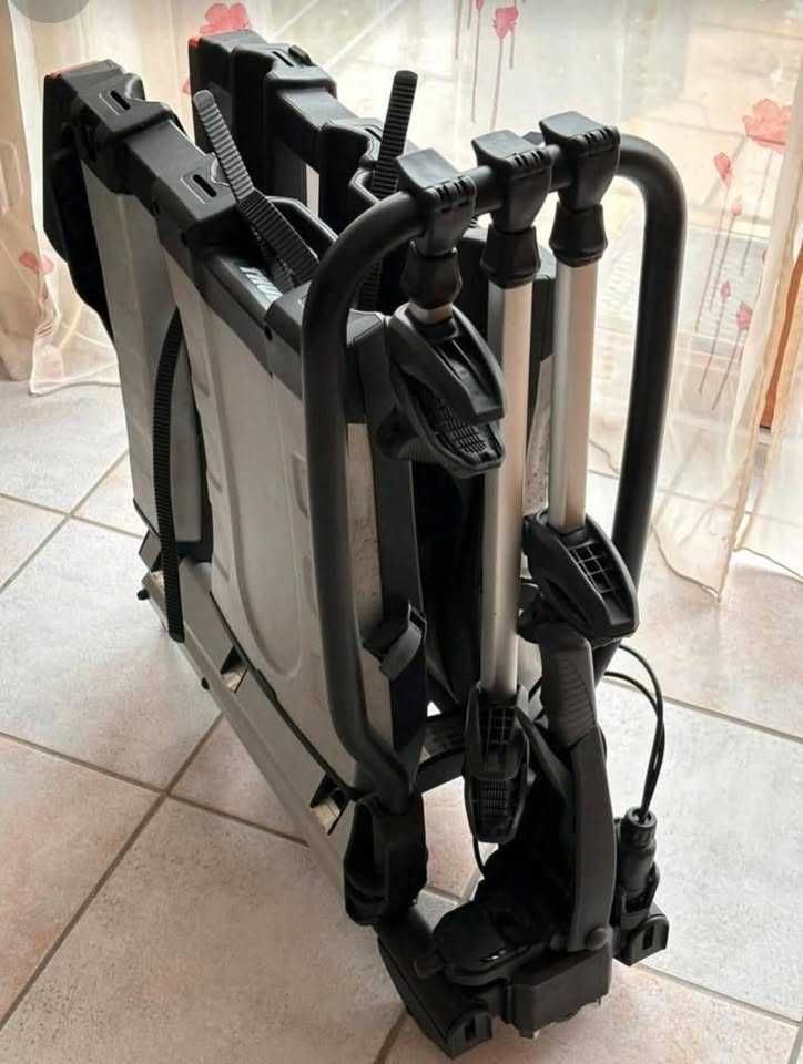 Bagażnik na hak THULE EasyFold XT 3 934