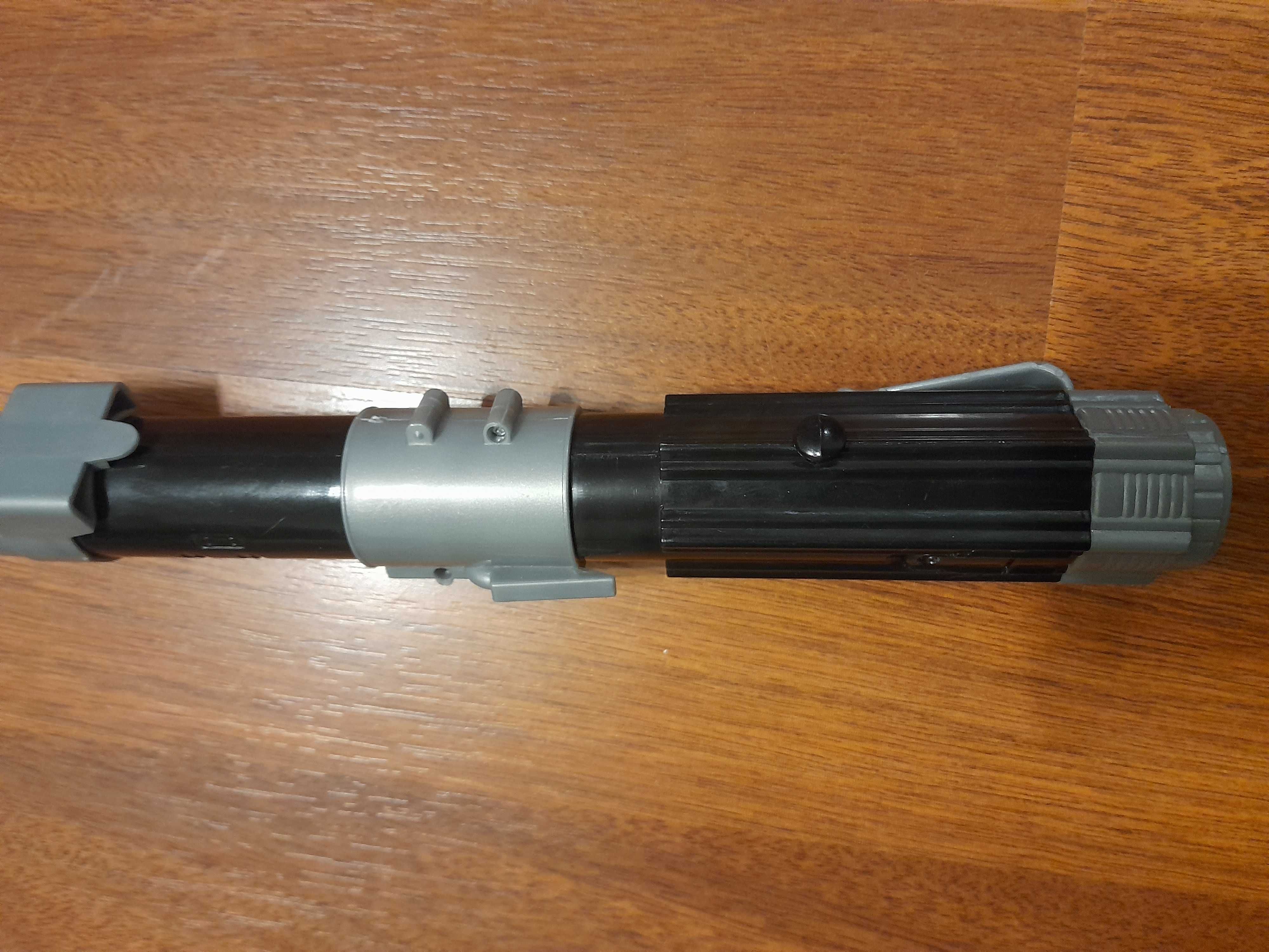 Световой меч телескопический новый с небольшим дефектом