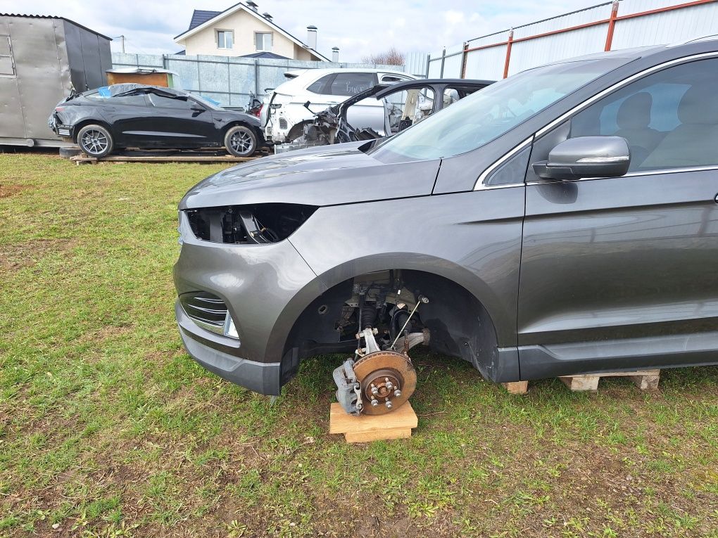Бампер Ford Edge