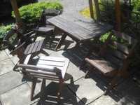 Drewniany komplet mebli ogrodowych, stół + 4 krzesła