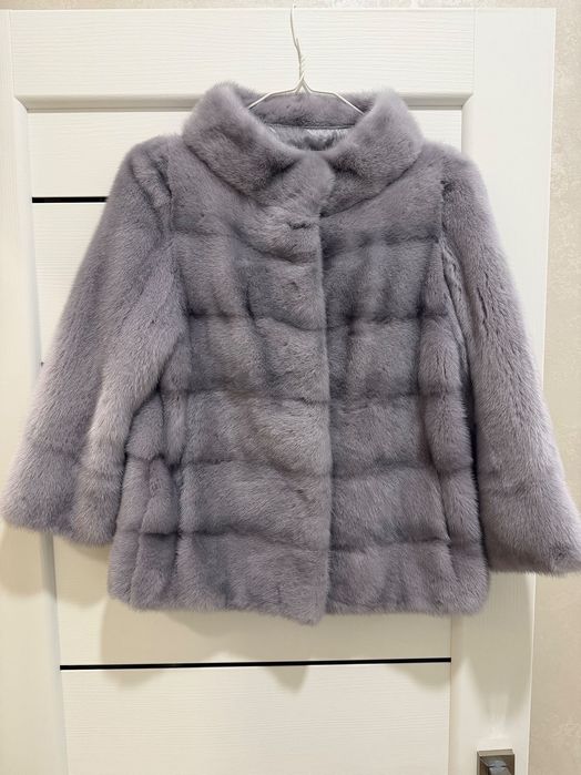 Норкова шуба ,стан нової