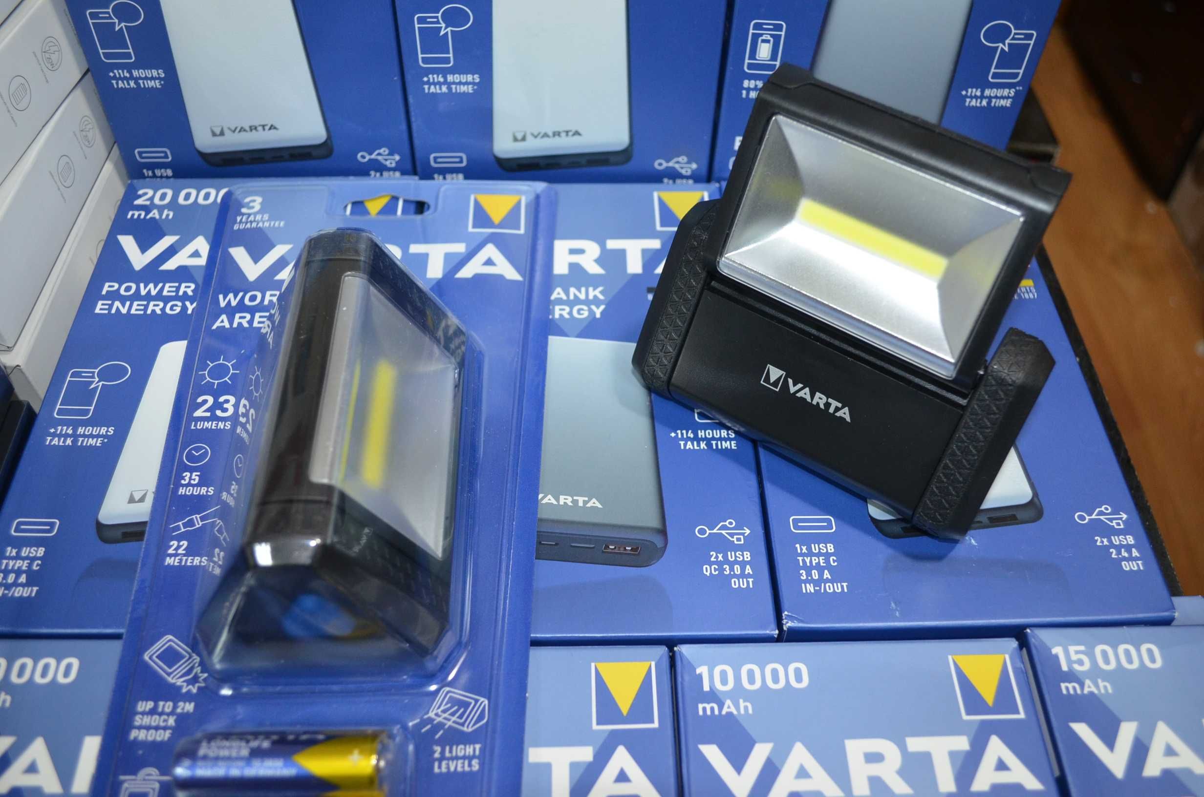 Фонарь Varta LED на магните для комнаты, гаража 230Lum 35часов 2режима