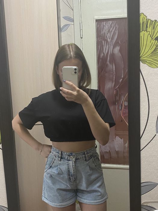 Шорти жіночі