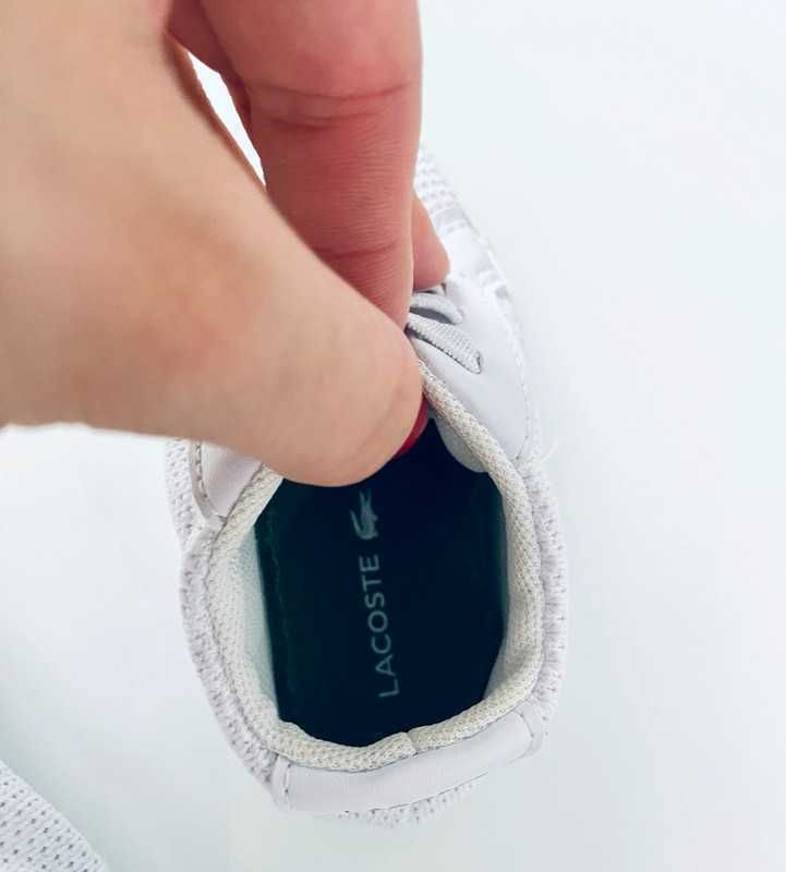 Białe Adidasy niemowlęce Lacoste dla chłopca/dziewczynki, rozmiar 19