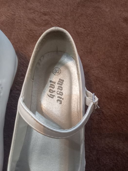Buty komunijne dziewczęce 32