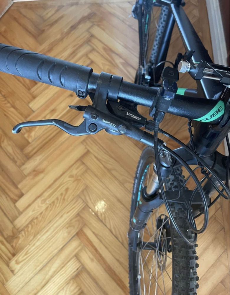 Bicicleta CUBE - AIM RACE 2020 - Blackerry flashgrren