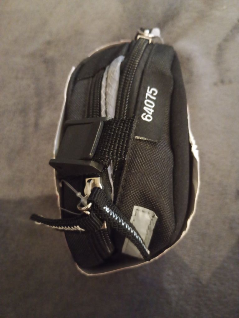 Torba, plecak pod siodełko rowerowe 2w1