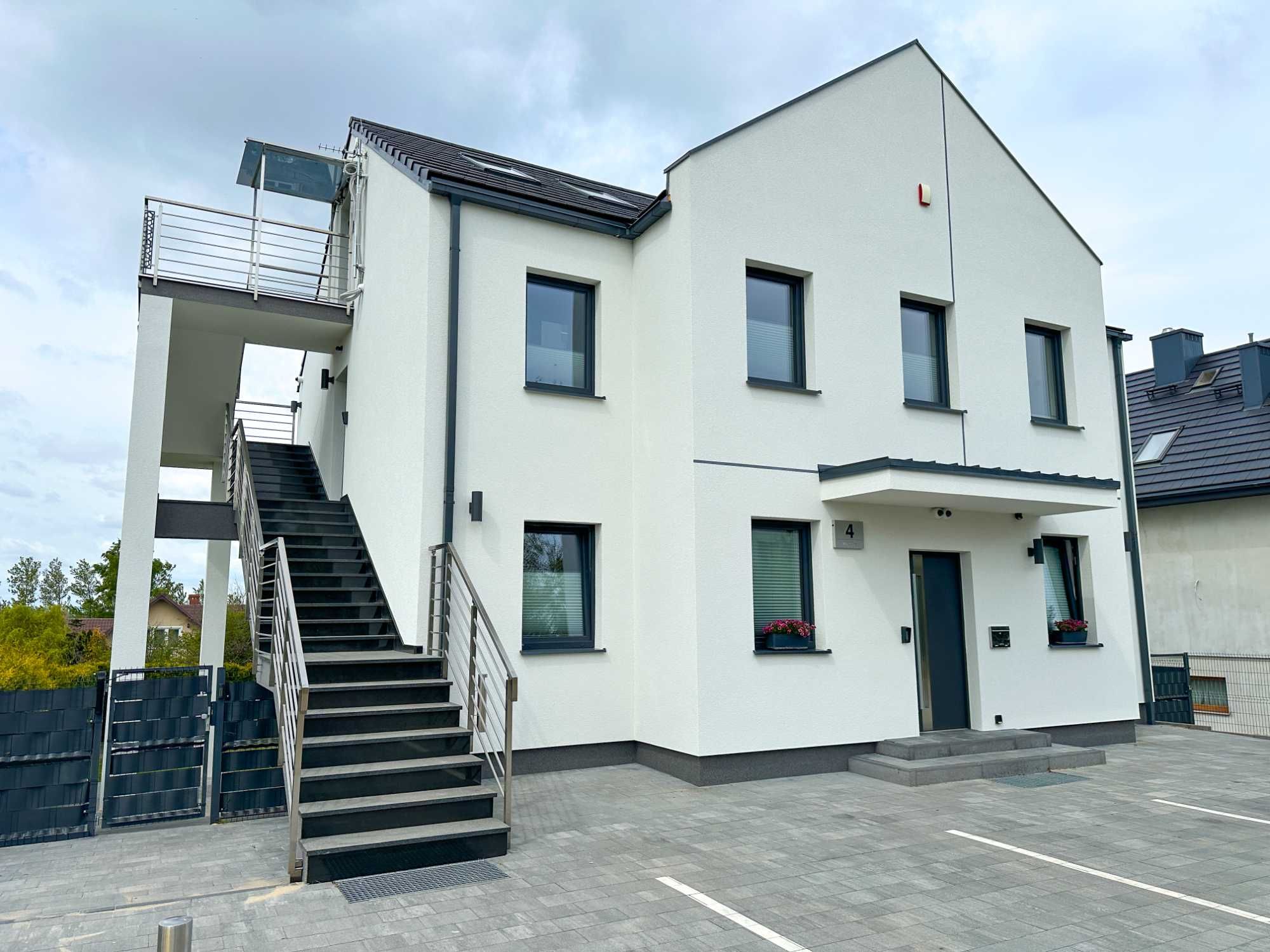 pod Czwórką - Pokoje i Apartamenty, Rewa