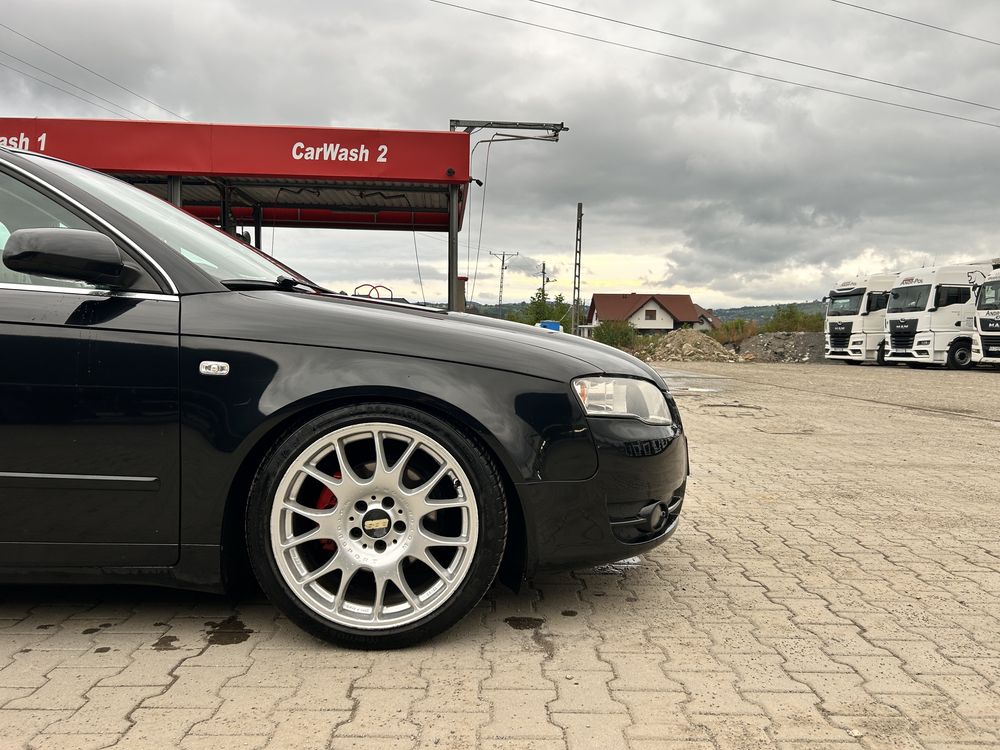 Audi  a4b7  avant