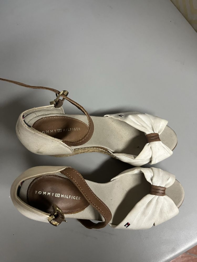 Sapatos tommy hilfiger