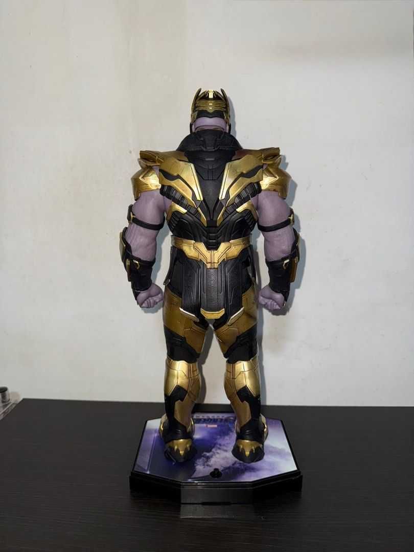 Figura Hot Toys Thanos Avengers Endgame