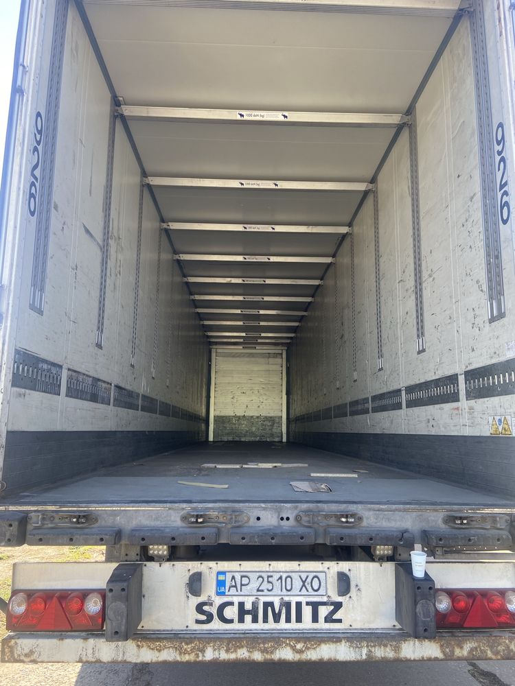 Напівпричип SCHMITZ Cargobull S 3 MЕГА