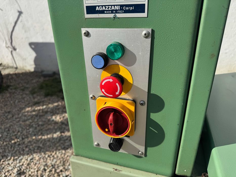 Piła taśmowa rozdzielcza do lameli AGAZZIANI 900 R