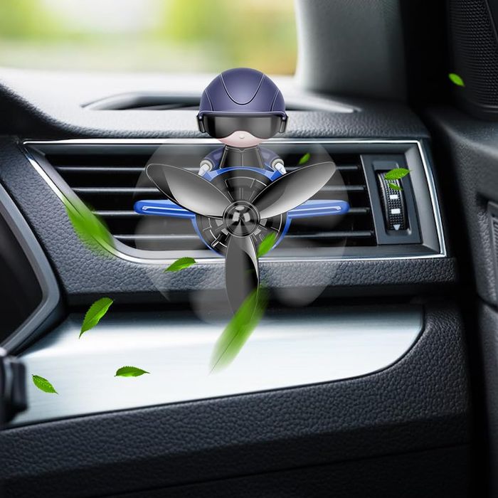 Nowy zapach do auta pilot