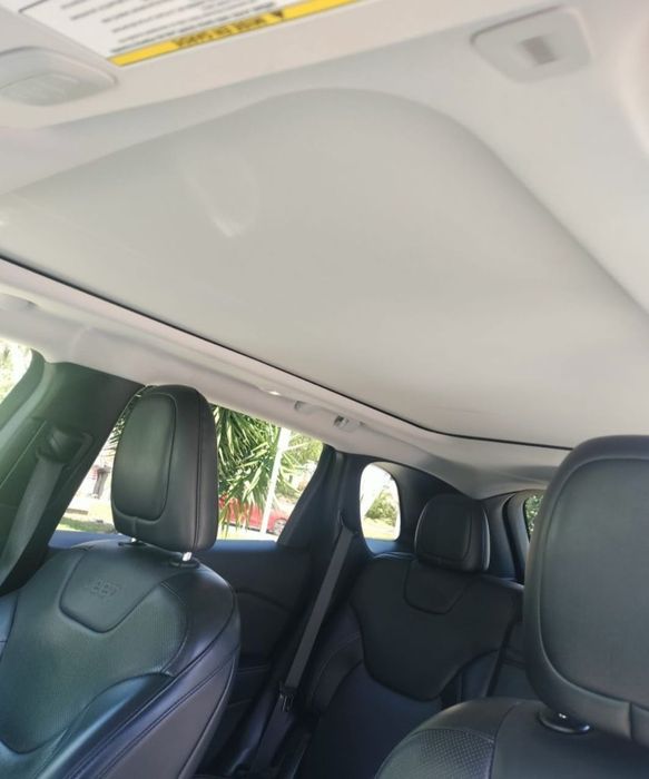 Jeep Cherokee top de gama motor 3.2 272cv gasolina ano 2018 Aceito ret