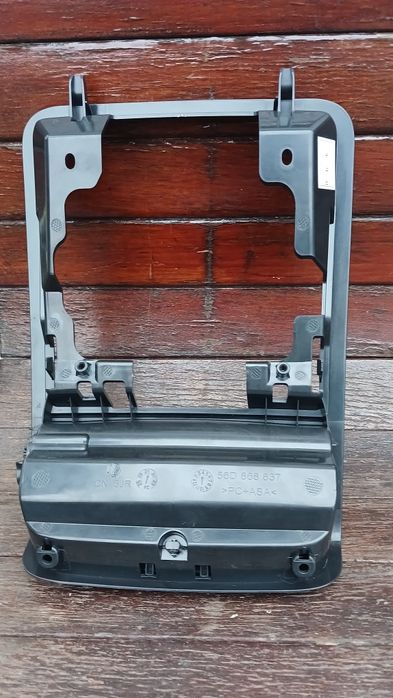 Плафон освітлення VW JETTA MK6