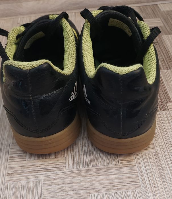 Сороконіжки Adidas