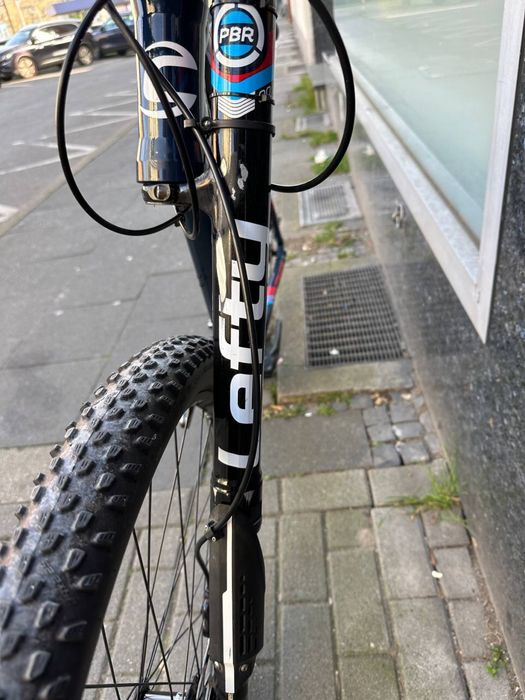 Продаю Cannondale F29 lefty