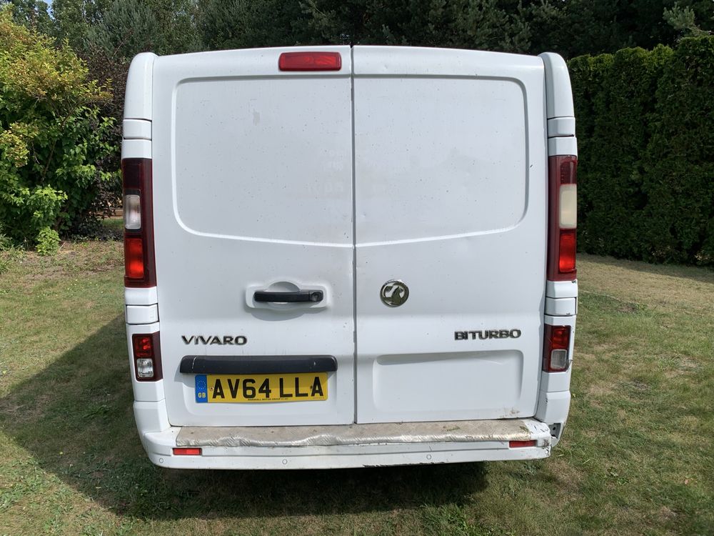 Opel vivaro 1.6 Biturbo 2014 rok Anglik