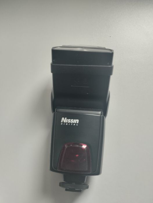 Flash para Câmaras Fotográficas Compactas
