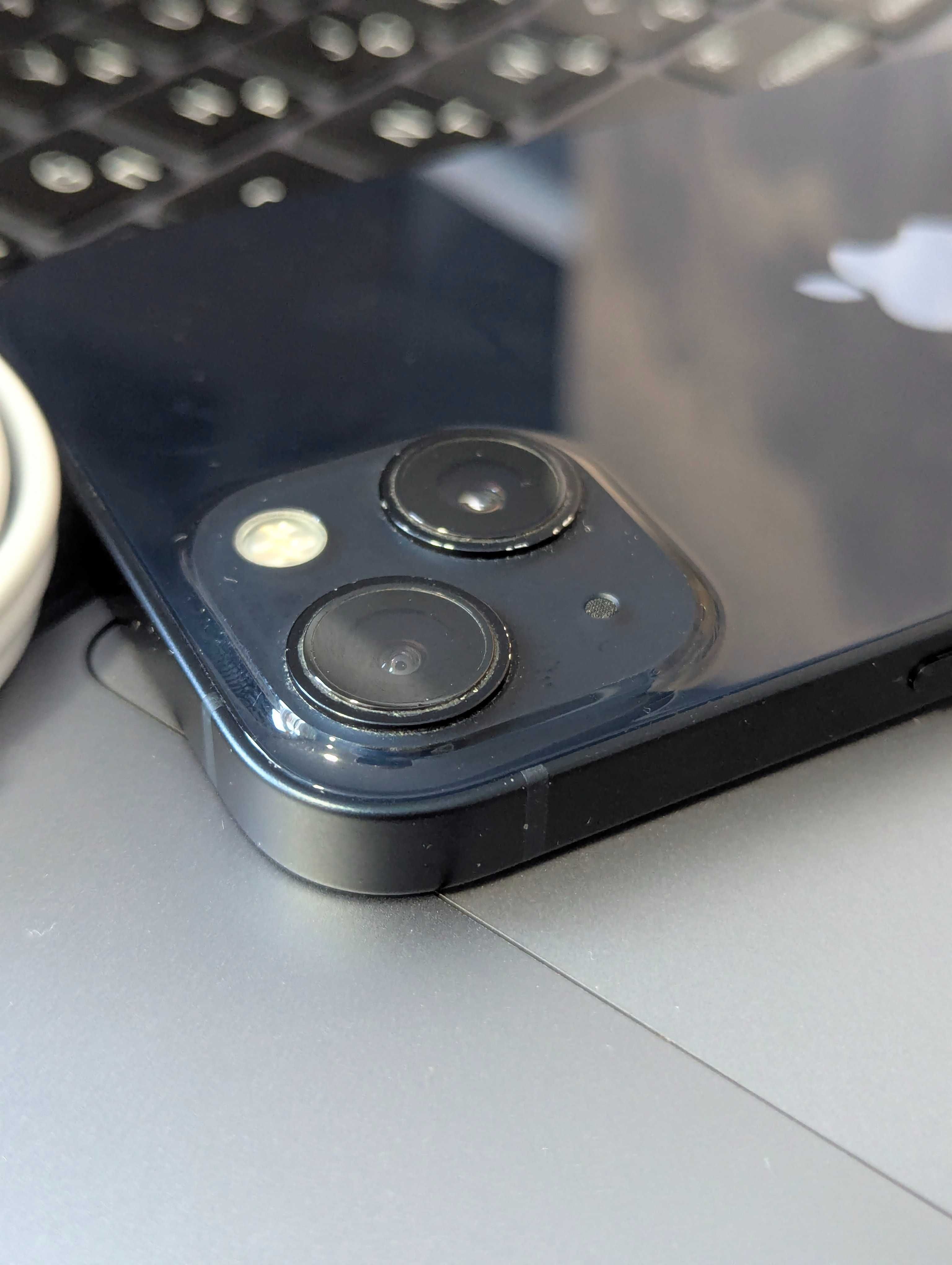 Apple iPhone 13 128 GB, б/в