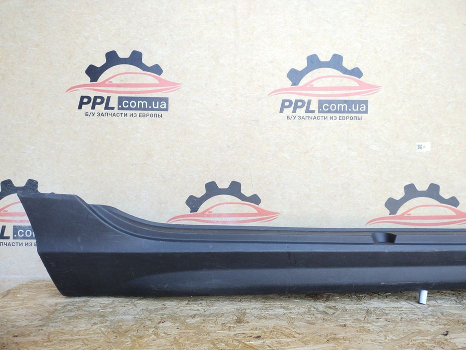 Volvo V40 Cross Country 2012-2016 Накладка порога правая 31290542