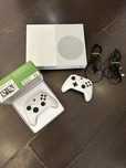 Xbox one s 500gb + 2 джойстіка