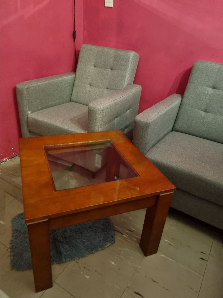 Stolik do salonu masywny Okazja!